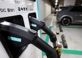 전기차주 울리는 요금 미로 | 서울신문